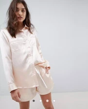 BNWT Glamorous ASOS vintage pink satin round collar short pyjama set size M 12