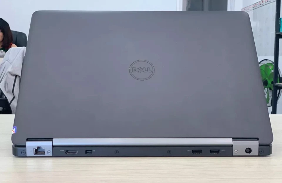 Dell Latitude E7470 · i5-6200U · 16GB · 256GB, photo 3 of 5