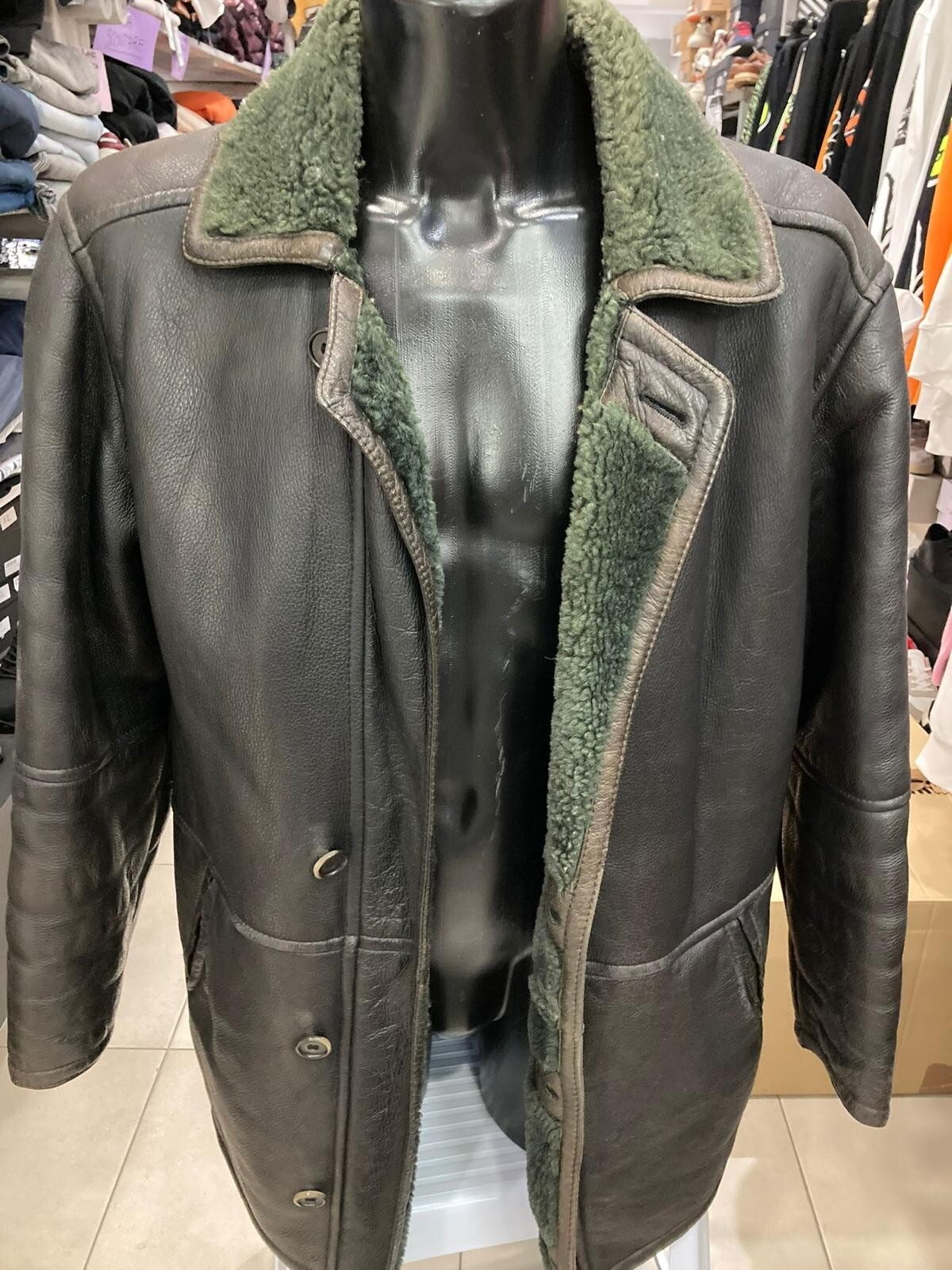 Used Shearling Sheepskin Men's Jacket Size 52 Black Worn LLD329