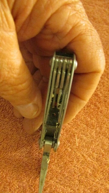Multi Tool Pocket Knife