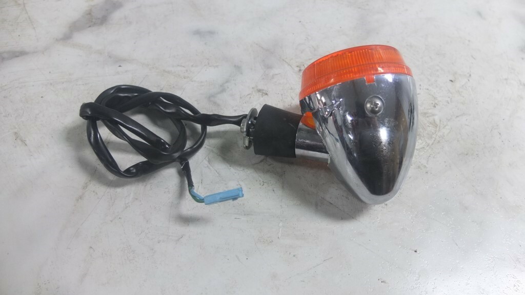 13 Honda CB1100 CB 1100 Rear Back Right Turn Signal Blinker 13 Honda CB1100 CB 1100 Rear Back Right Turn Signal Blinker