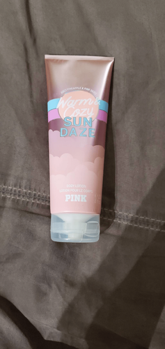 NEW UNOPENED VICTORIA'S SECRET PINK WARM AND COZY SUN DAZE BODY LOTION - Picture 1 of 5