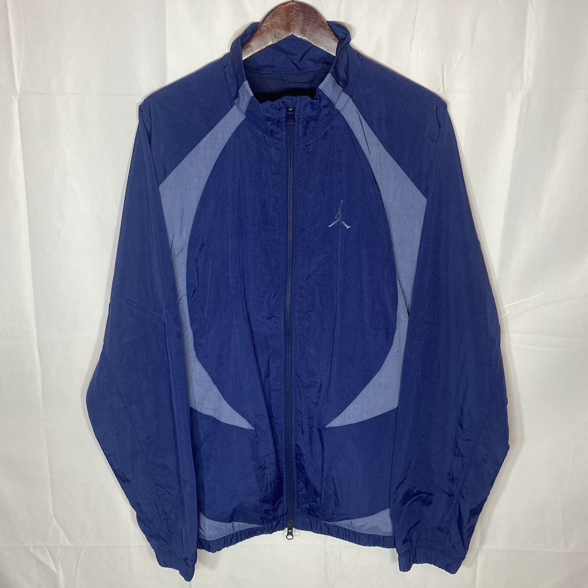 Air Jordan Sport Jam Men's Size Large Wind Breaker Jacket Air Jordan Sport Jam Men's Size Large Wind Breaker Jacket
