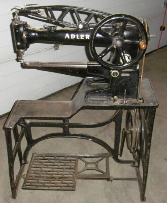 Machine à Coudre Ancienne Adler Klasse 30 - Antiquité - Occasion