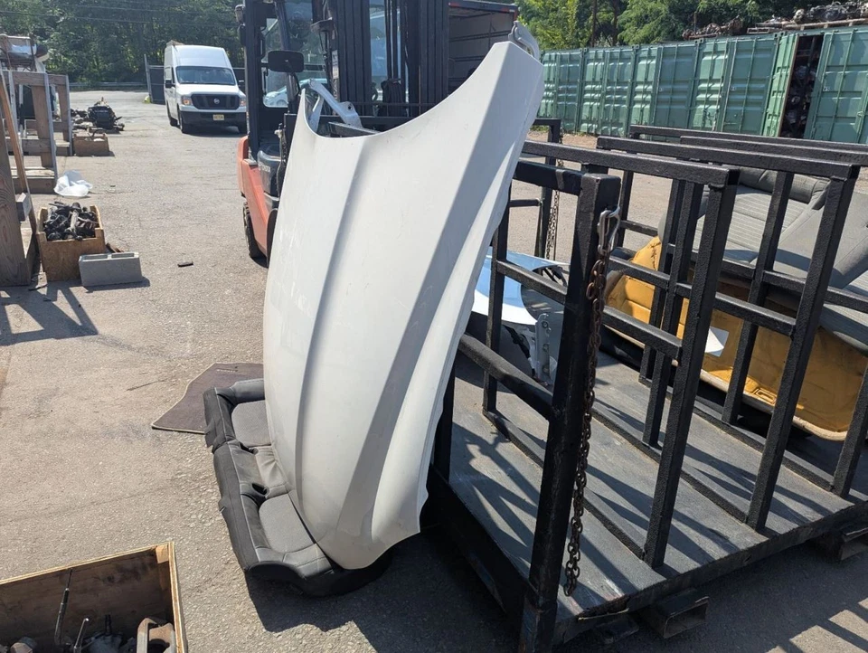 (LOCAL PICKUP ONLY) Hood Without Hood Louvers Fits 12-15 XF 782449 Foto 3 de 4