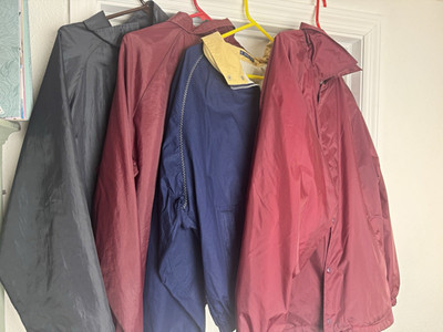 Set of 4 Men's XL Blue/Yellow Full Zip Windbreakers Stand-Up Collar Logo Accent