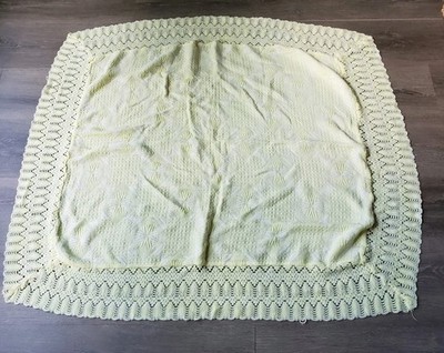 VTG 70s Sears Yellow White Crochet Knit Baby Blanket Acrylic Blend READ