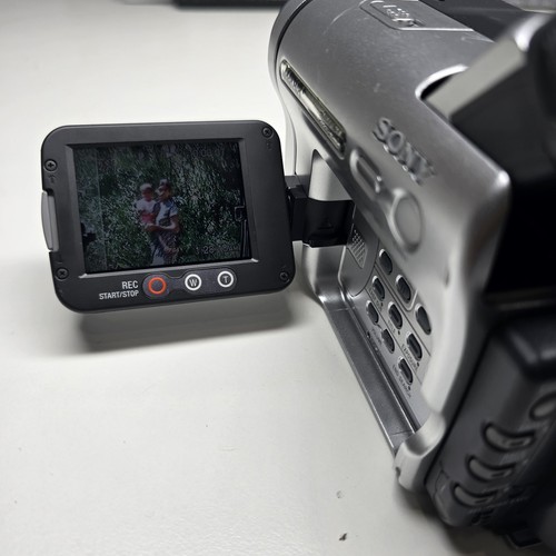 Sony CCD-TRV338 Video Handycam Hi8 8mm Camcorder Nightshot Fully Tested Works! - Picture 11 of 11