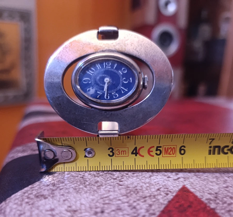 Orologio a bracciale da donna in argento - Immagine 2 di 2