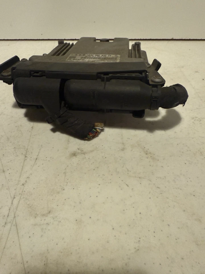 Компьютерный модуль двигателя 2008 Audi Q7 3.6 ECM ECU 03H906032CA - Изображение 3 из 4