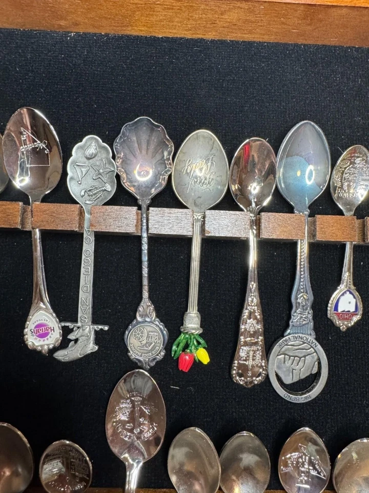 Collectible Souvenir Spoon Set Of 36 From Various Countries & States       29-15 - Image 3 of 4
