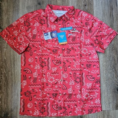 Columbia Men's Georgia Bulldogs Super Slack Tide Omni-Wick Button-Up Size M