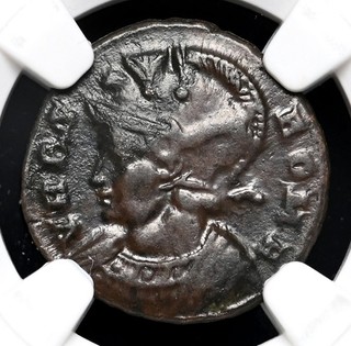 City Commemorative. AD 330 333. Æ VRBS ROMA Founding of Rome NGC VF