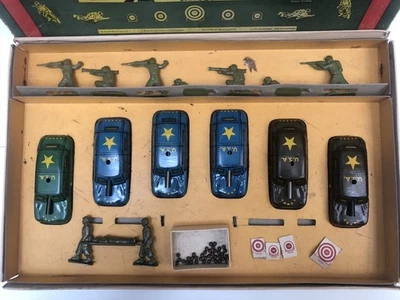 Rare Coffret complet Armored Car Set - 6 blindés tôle & Soldats - ARGO 59, 1950s - Photo 1/4