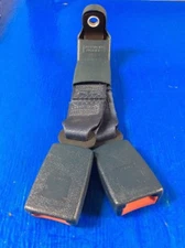 J.W. Gillette Seat Belt Receiver Buckle E13547