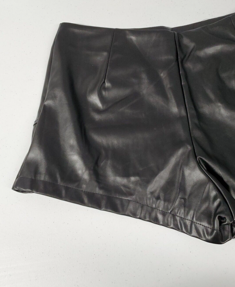 Naruto Shippuden Womens Costume Shorts Slick Faux Leather Zip Side Size