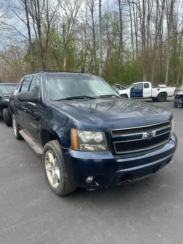 Used Engine Complete Assembly fits: 2010 Chevrolet Avalanche 1500 5.3L gasoline Foto 4 de 4