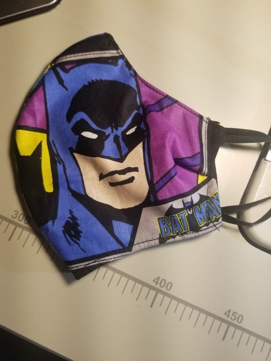Batman: Costumi, Maschere e prodotti ufficiali