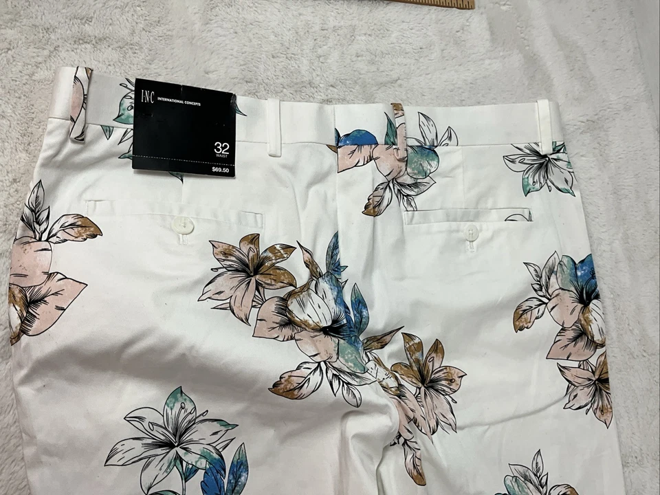 International Concepts, Vestido Floral/Pantalones de Golf Waste Is A 32 Entrepierna Is 30  Foto 4 de 4
