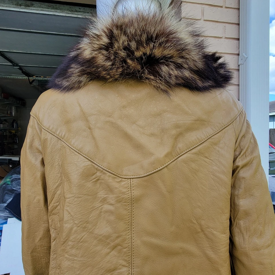 Abrigo de cuero genuino vintage años 70 Peter Caruso cuello de piel color tostado camel mujer talla 12 Foto 3 de 4