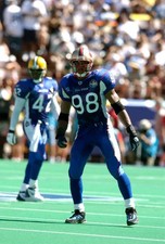 Julian Peterson NFC in action v the AFC during the NFL Pro Bowl Ga- Old Photo 5