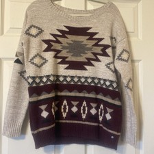 Womens American Eagle Sweater Size Medium Pre loved Excellent Condition