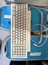 Vintage Apple Keyboard II M0487