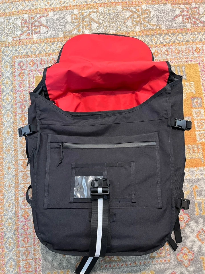 Mochila CHROME INDUSTRIES Varsovia II / 55L Excelente Foto 2 de 4