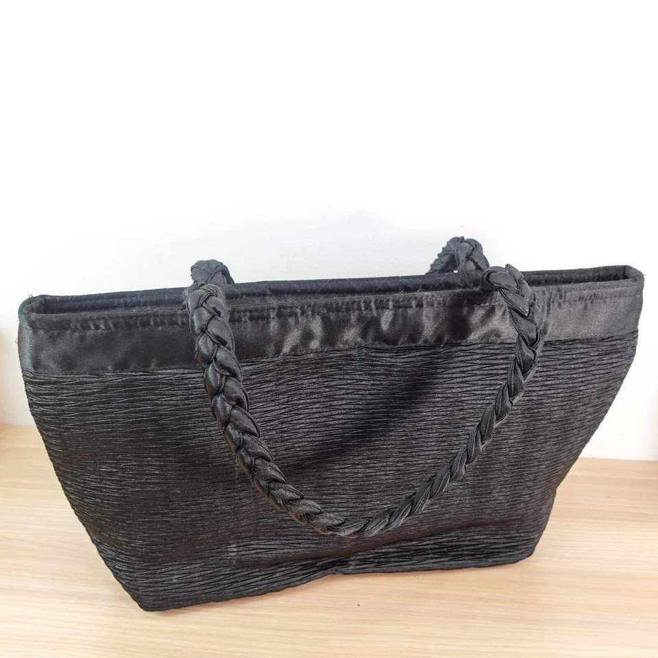 Bolso de Mano NaRaYa Negro Plisado Tejido Satinado Cremallera Acolchado Informal Viaje Llevar Todo Foto 2 de 4