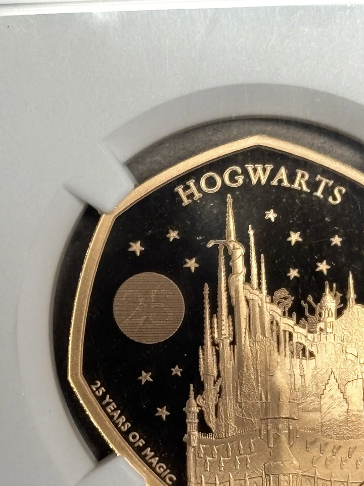 2023 Royal Mint Harry Potter 25 Years Of Magic Fifty Pence 50p Gold Proof Coin - Image 4 of 4