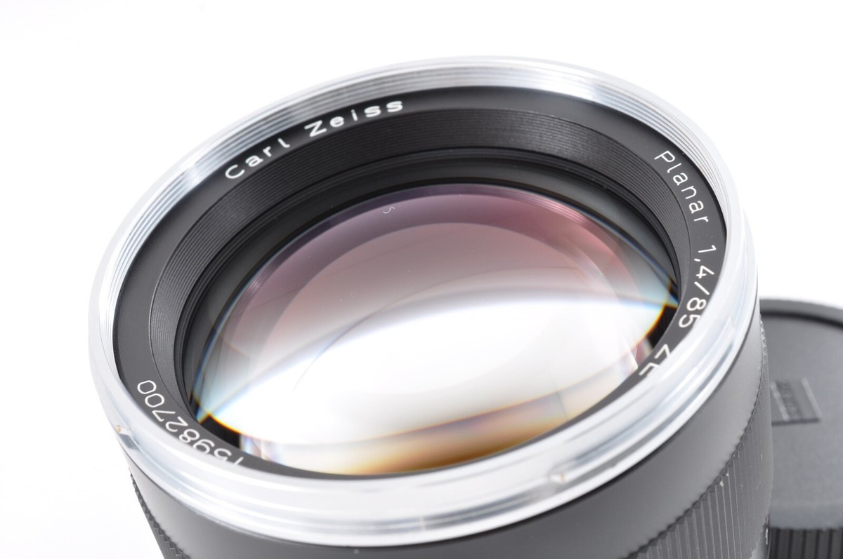 Carl Zeiss Planar T* 85mm F1.4 ZE Canon EF Mount Lens From Carl Zeiss Planar T* 85mm F1.4 ZE Canon EF Mount Lens From