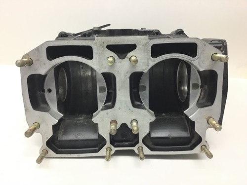 Arctic Cat Wildcat 650 Twin Snowmobile Engine Crankcase Set - Picture 2 of 16