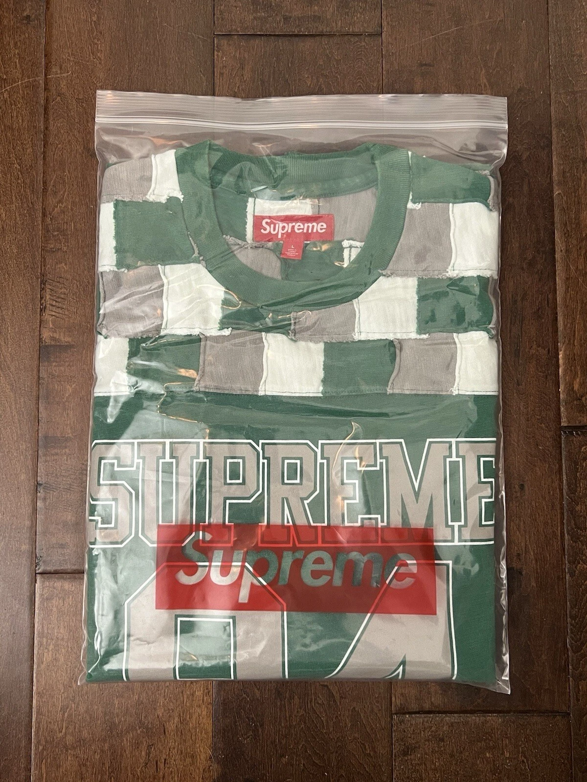 Supreme FW24 Patchwork Empiècement Football Haut Vert Taille L Neuf EN MAIN