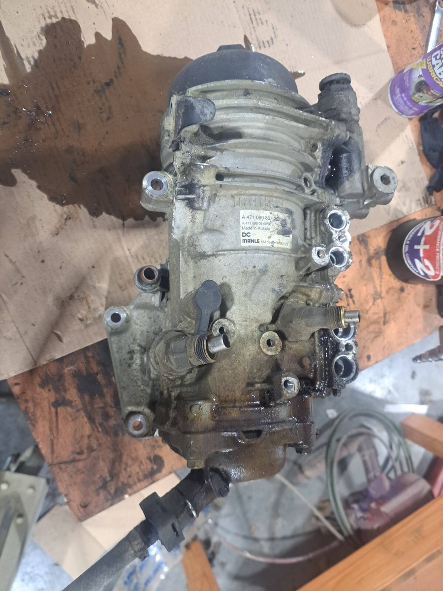 Detroit Diesel DD15 Fuel Filter Housing A4710908652/001 OEM  