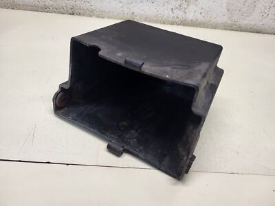 TRIUMPH TIGER 900 BATTERIEKASTEN 1995 VERGASER MODELL (14236)