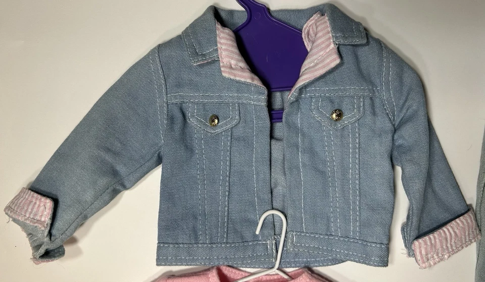 Muñeca Magic Attic Club Alison y traje de inicio (#5102) con soporte Foto 4 de 4