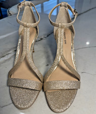 Gianni Bini Shaylinn sand gold t-strap strappy heels glitter sparkle shiny 9.5