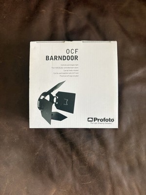 Brand New In Box Profoto OCF Barn Door With Case