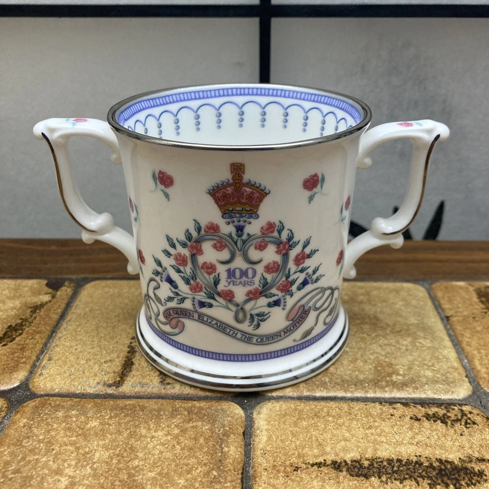 The Royal Collection Celebrating 100 Years of H.M. Queen Mother Elizabeth W Box - Image 2 of 4