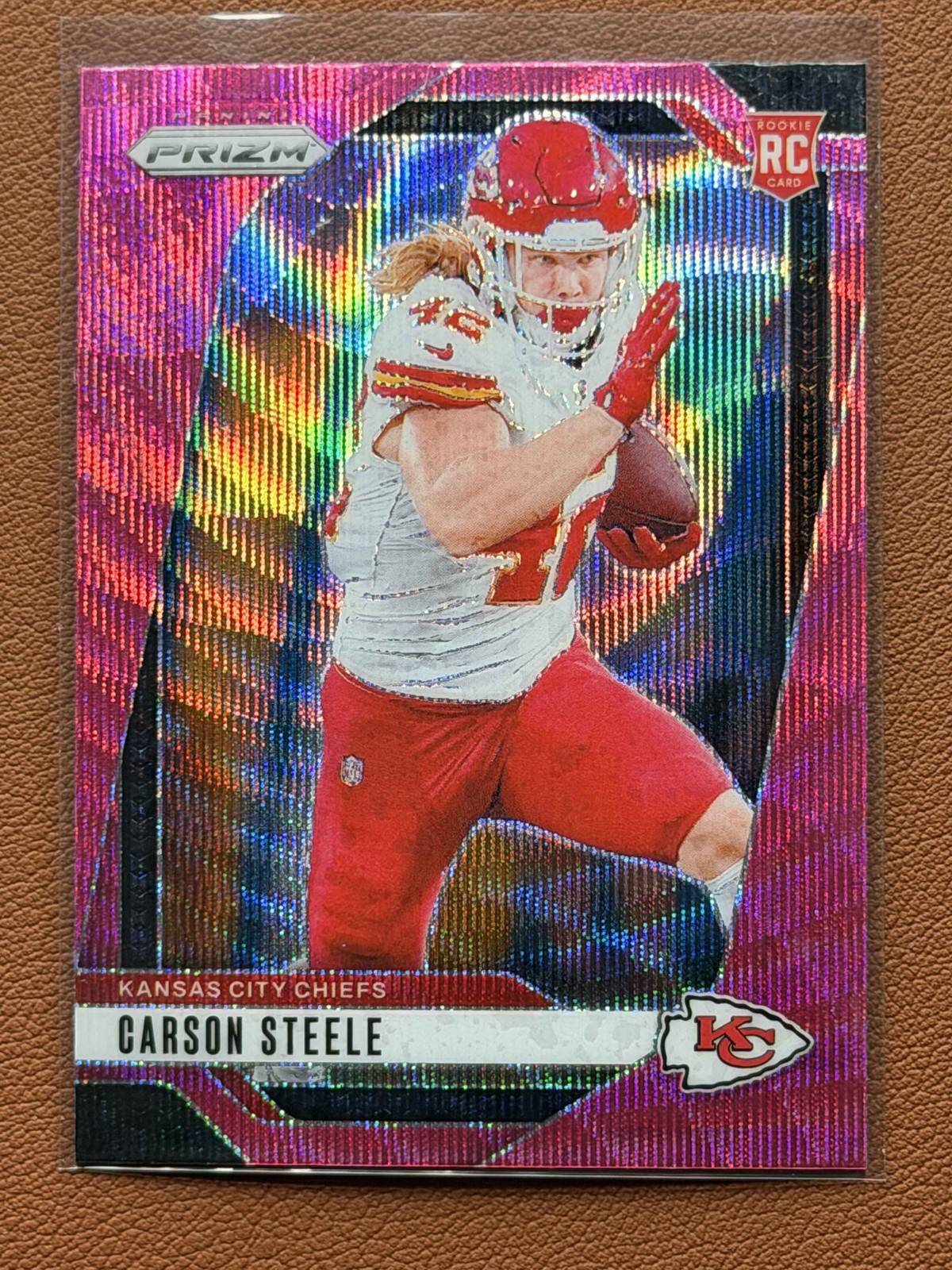 2024 Panini Prizm Carson Steele #377 Pink Wave RC Kansas City Chiefs