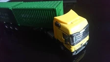 Mercedes Actros 2048 Semi Trailer Truck. SIKU. 1:50 scale
