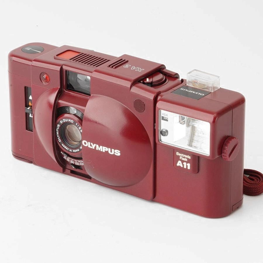 OLYMPUS - ✨完動品✨希少✨OLYMPUS オリンパス XA2 A11 セット 赤 レッド ✨完動品✨希少✨OLYMPUS オリンパス XA2 A11 セット 赤 レッド