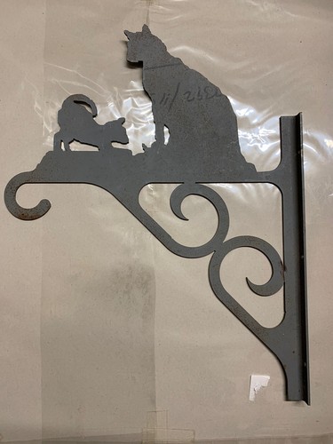 Cat & Kitten Hanging Basket Bracket. See Photos. - Picture 2 of 5