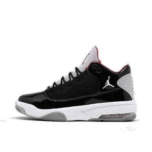 nike air jordan max aura 2 oreo gold