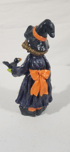 Vtg Witch Monster Holding Black Bird 8” Halloween Figure Decoration - Picture 4 of 9