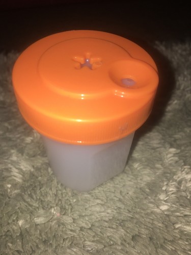 TUPPERWARE - NEW MINI MODULAR mates ROUND SALT & PEPPER SHAKERS-purse size - Bild 4 von 24