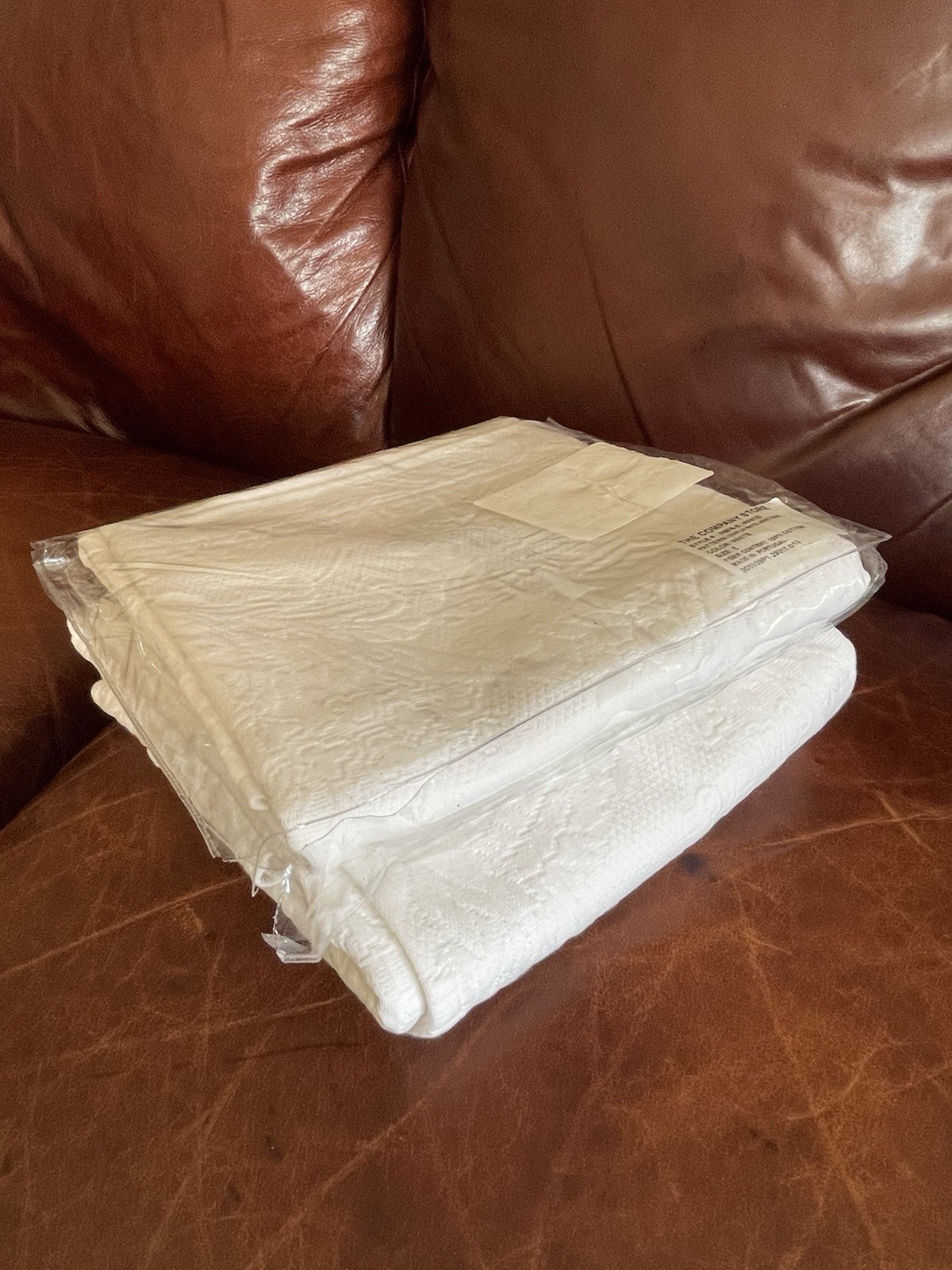 THE COMPANY STORE Chaplin Matelasse Sham 100% Cotton Embossed Sz E (27x27) Set 2