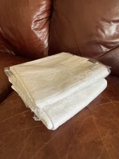 THE COMPANY STORE Chaplin Matelasse Sham 100% Cotton Embossed Sz E (27x27) Set 2