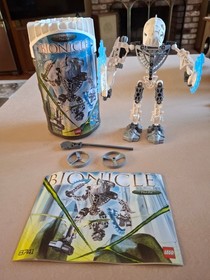 2005 LEGO Bionicle Toa Hordika Nuju Set #8741 Complete w/ Can, Manual & Pieces