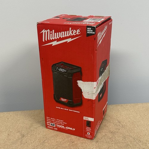 Milwaukee M12 Radio 2951-20 New In Box